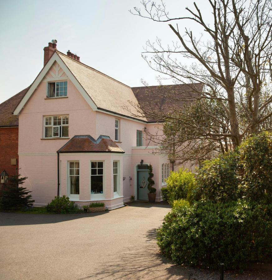 مبيت وإفطار ميلفورد هافن St Katharine'S House المظهر الخارجي الصورة